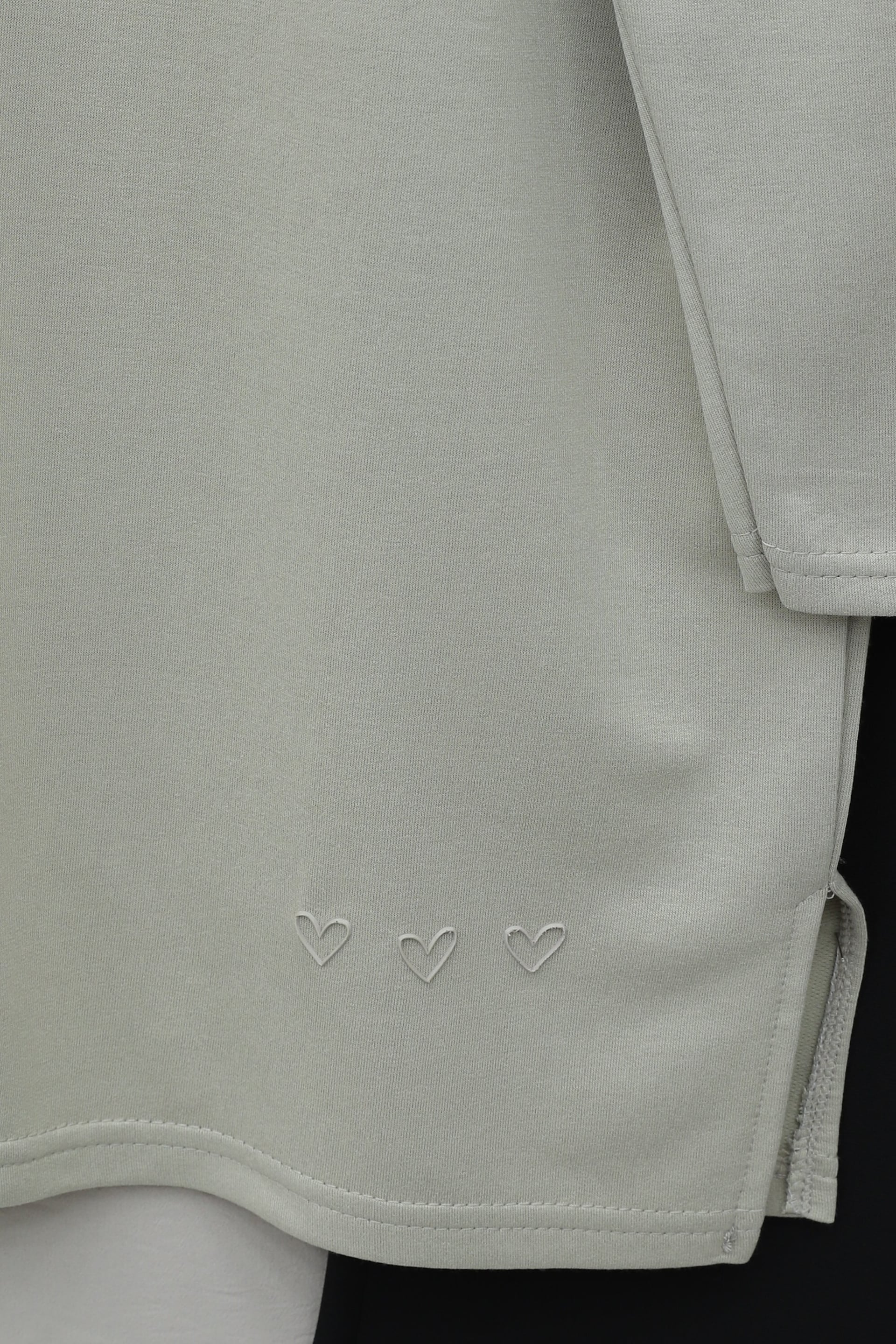 Relaxed Jersey Tunic with Heart Detail and Side Slits - Stone - Podyumplus - by Peralane - photo 5