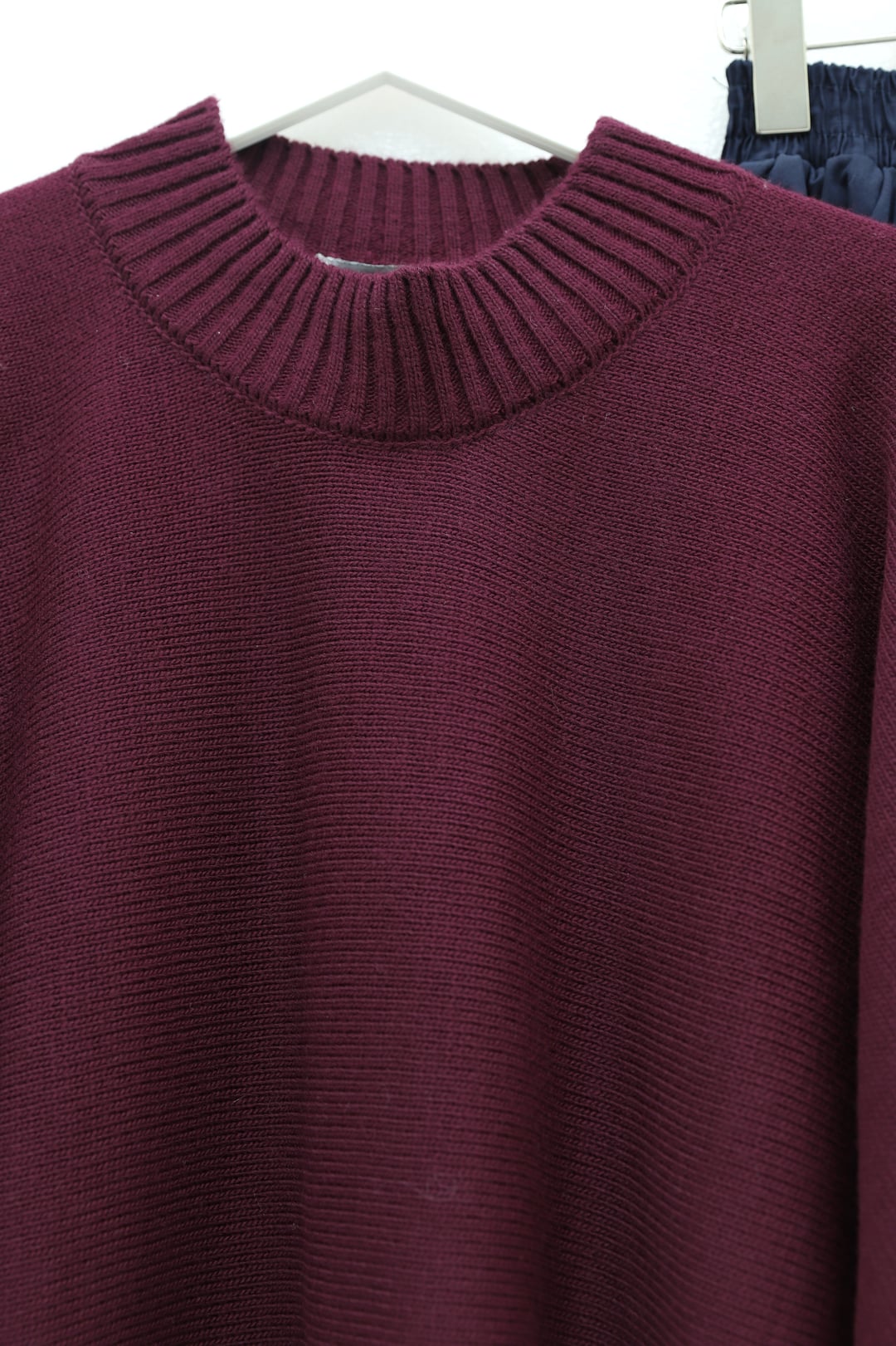 Half Mock Neck Batwing Sleeve Tunic Sweater - Maroon - Podyumplus - by Peralane - photo 4