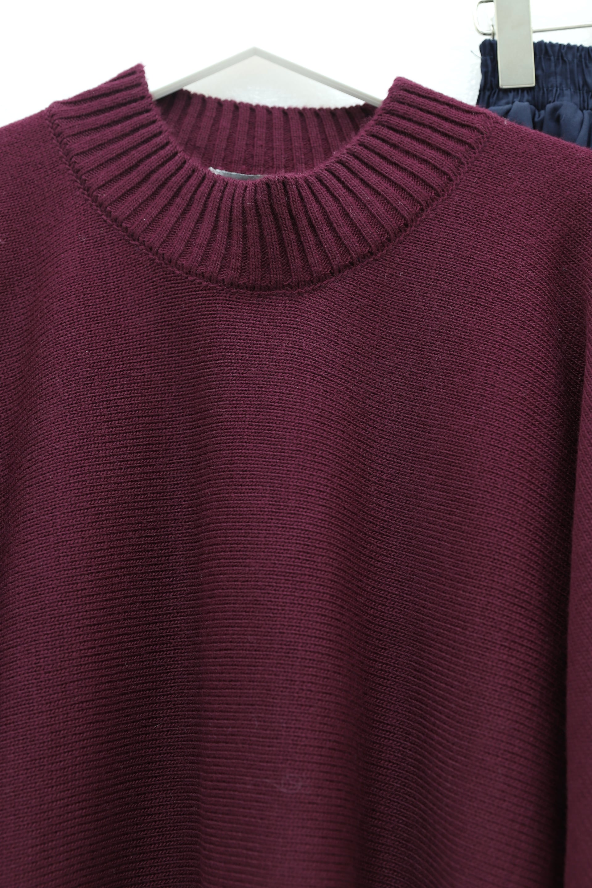 Half Mock Neck Batwing Sleeve Tunic Sweater - Maroon - Podyumplus - by Peralane - photo 4