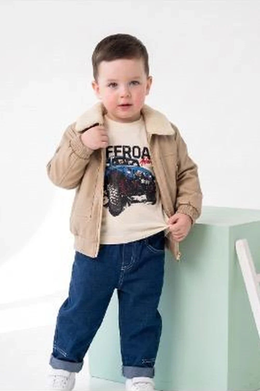 Boys' 2-Piece T-Shirt and Denim Trousers Set - Beige - Has Bereket - by Peralane