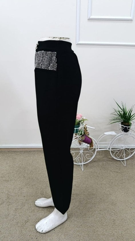 Women's High-Waist Crepe Trousers with Rhinestone and Chain Detail - Janes - by Peralane - photo 5