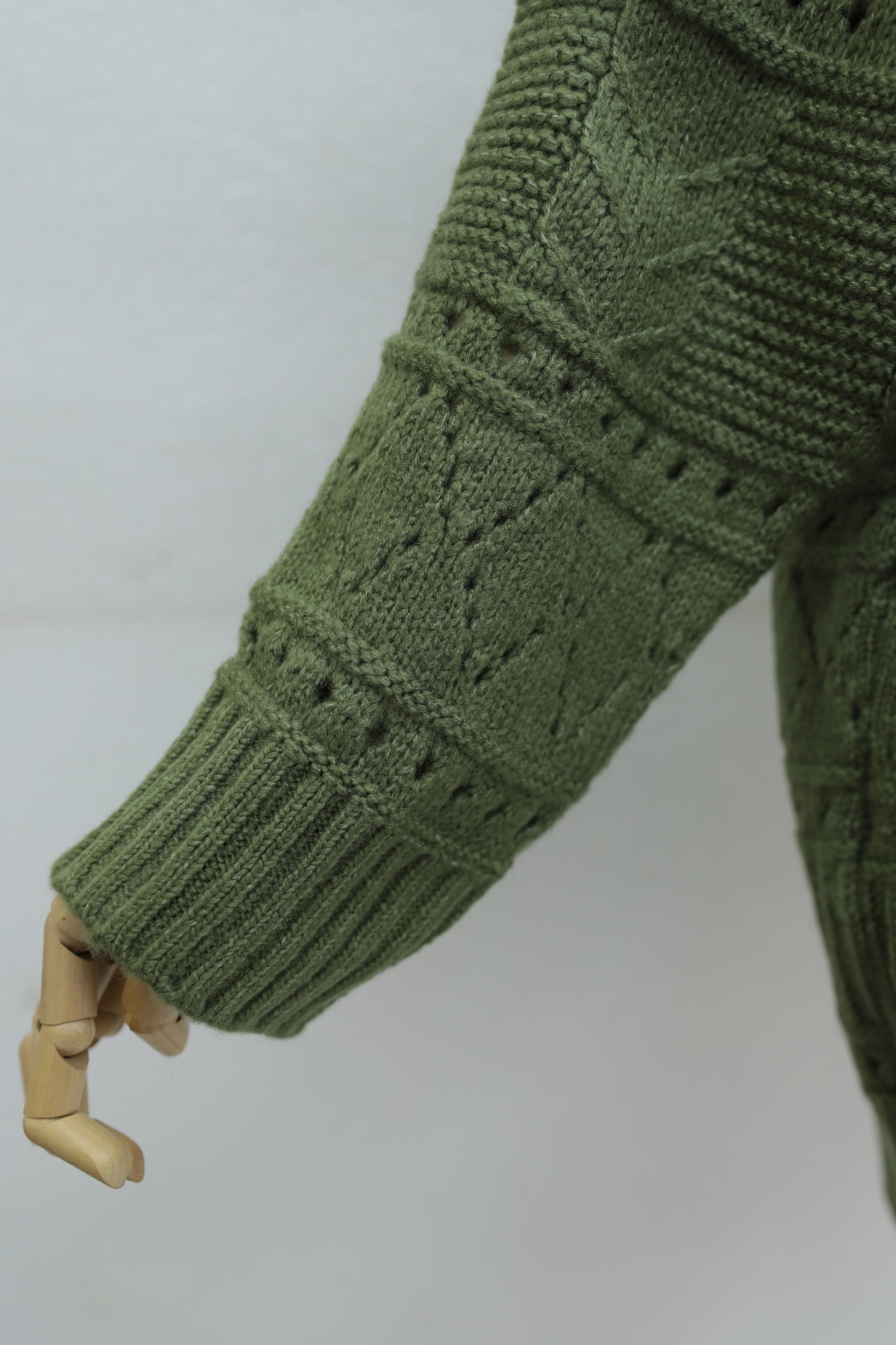 Double Pocket Open Front Textured Cardigan in Olive Green - Podyumplus - by Peralane - photo 6