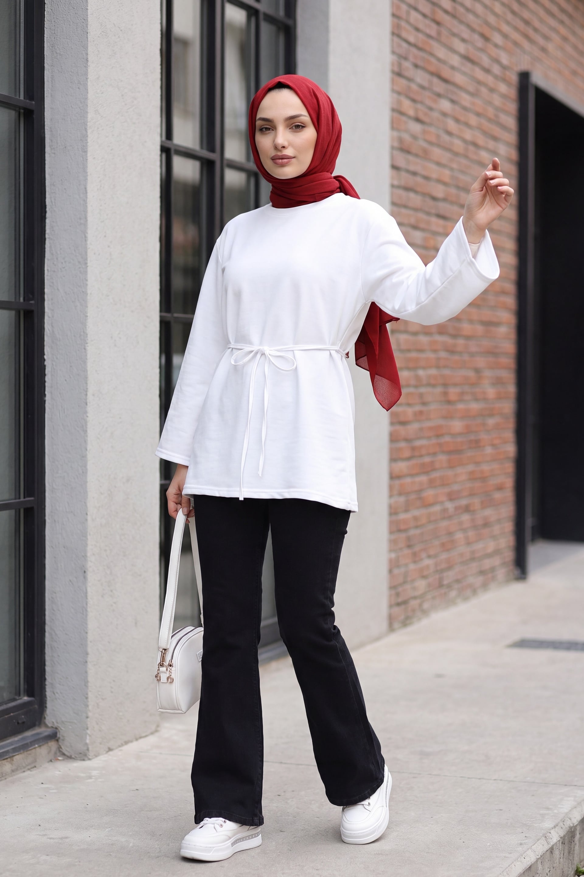White Long-Sleeved Tie-Waist Knit Tunic - Podyumplus - by Peralane - photo 7