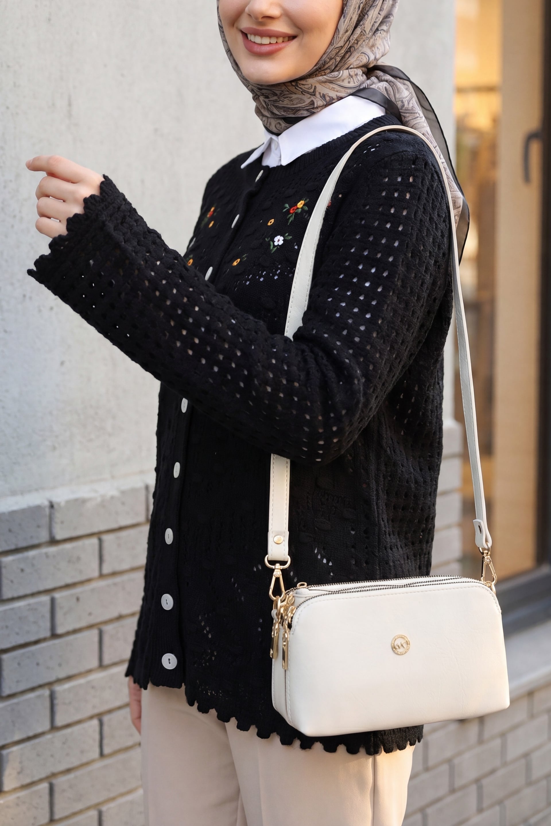 Black Textured Cardigan with Floral Embroidery and Beads - Podyumplus - by Peralane - photo 3