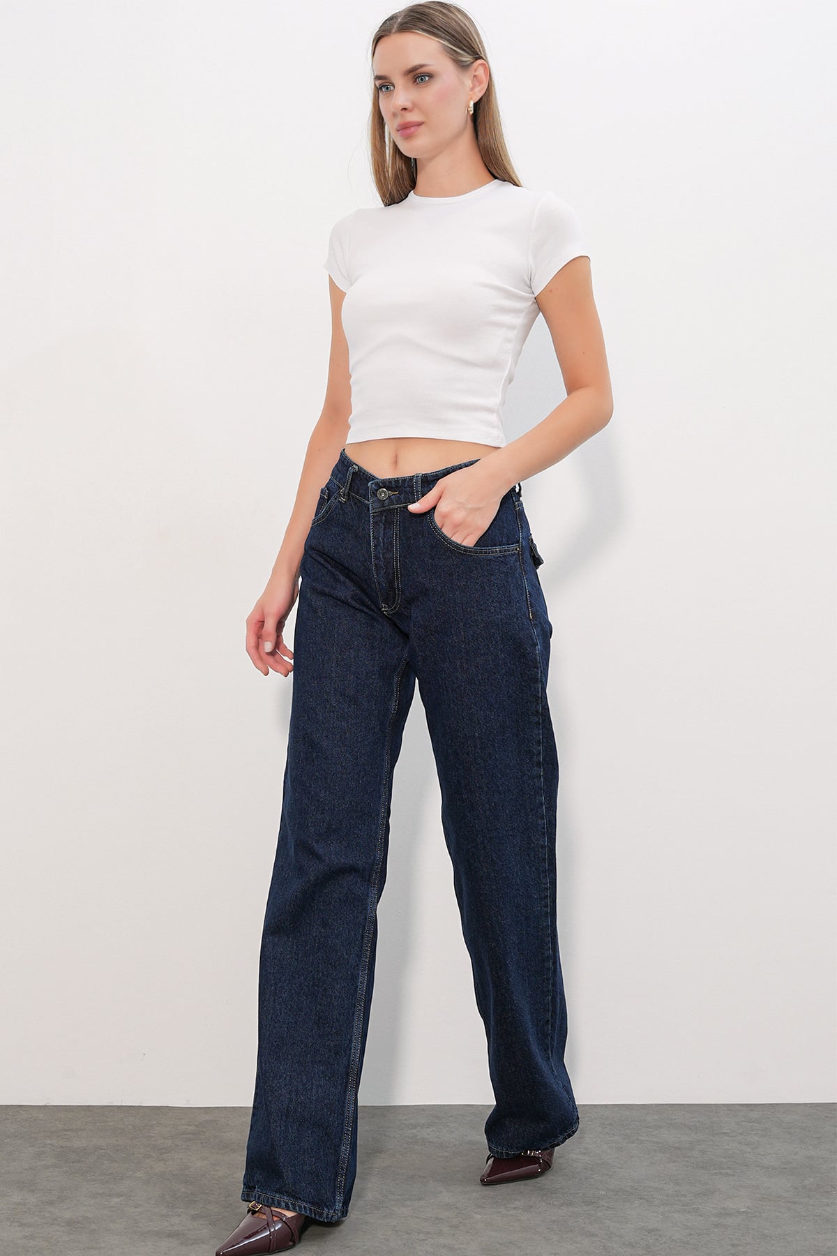 Women's Wide-Leg Sequin Detail Jeans 30124 - Dark Indigo - Bigdart - by Peralane - photo 4