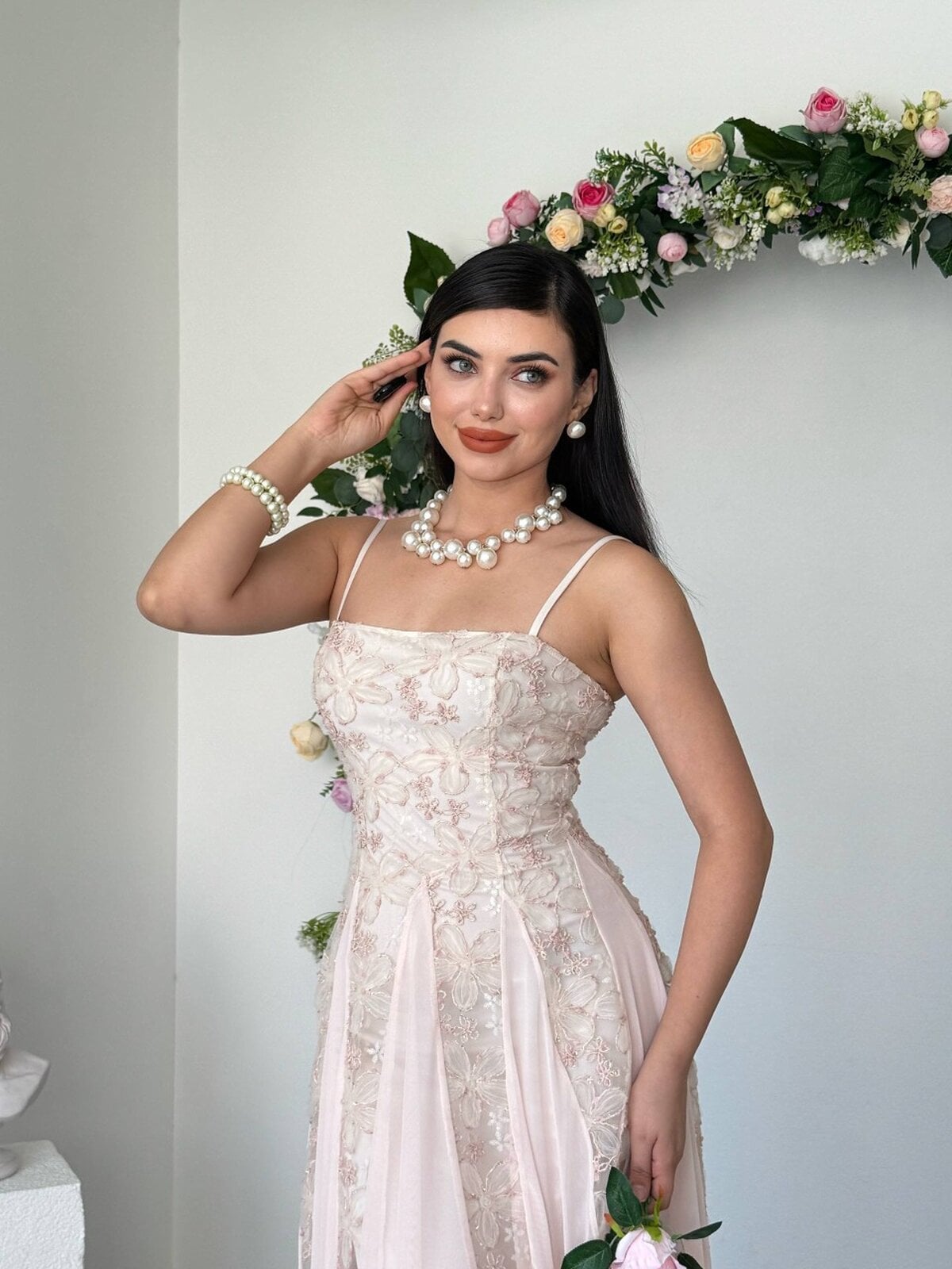 Pale Pink Floral Embroidered Tulle Midi Dress - Etika - by Peralane - photo 5
