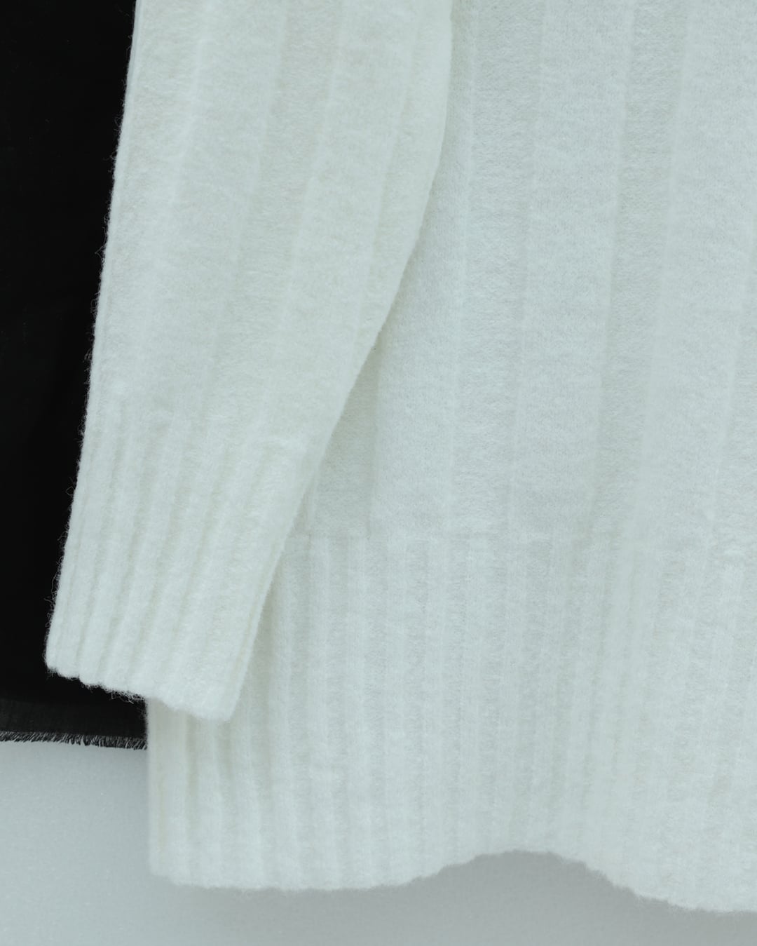 White Half-Mock Neck Striped Knit Sweater - Podyumplus - by Peralane - photo 8