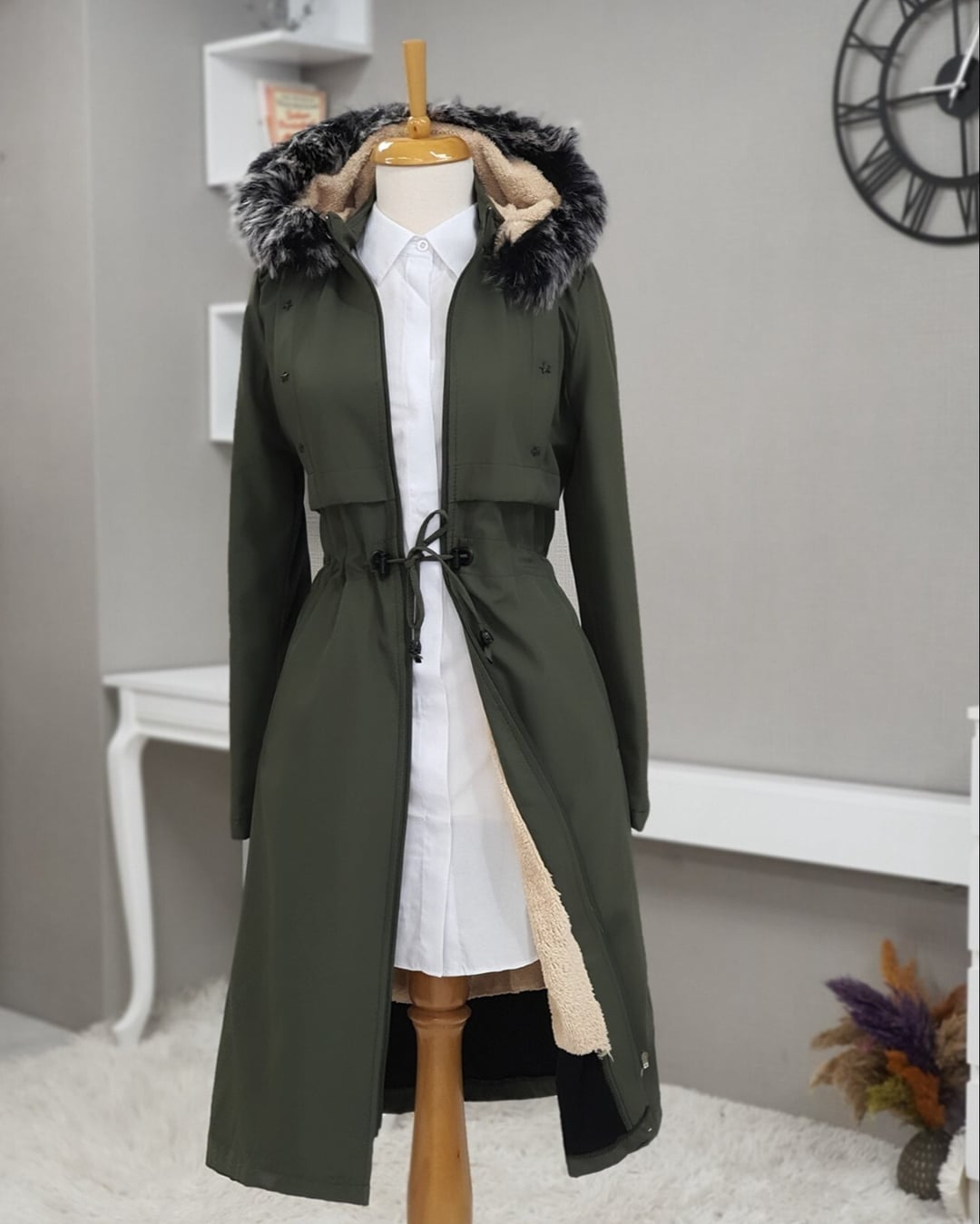 Hooded Long Olive Green Winter Coat with Faux Fur Trim - Podyumplus - by Peralane - photo 4
