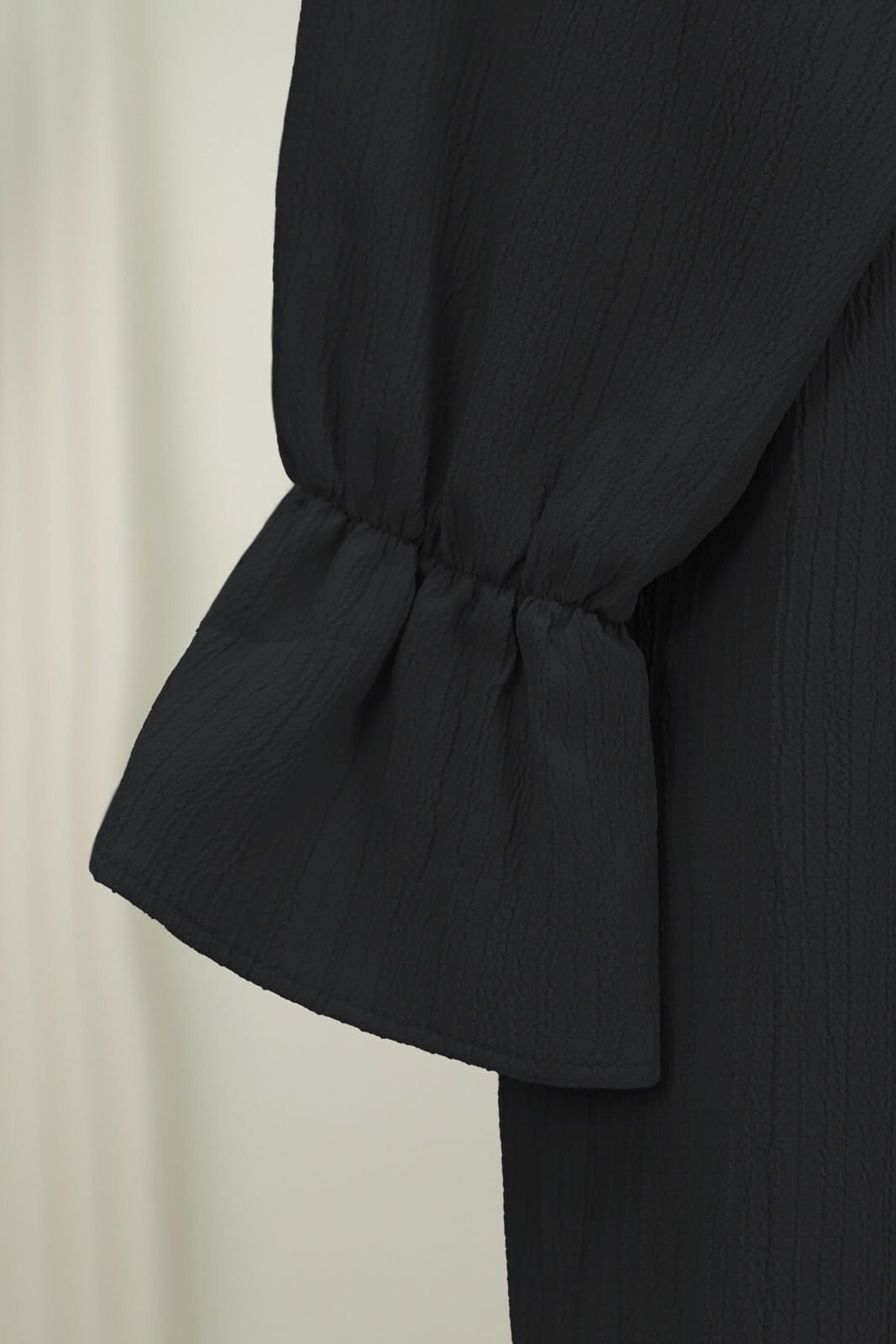 Black Crinkle Kimono with Ruffled Tie Front - Podyumplus - by Peralane - photo 9