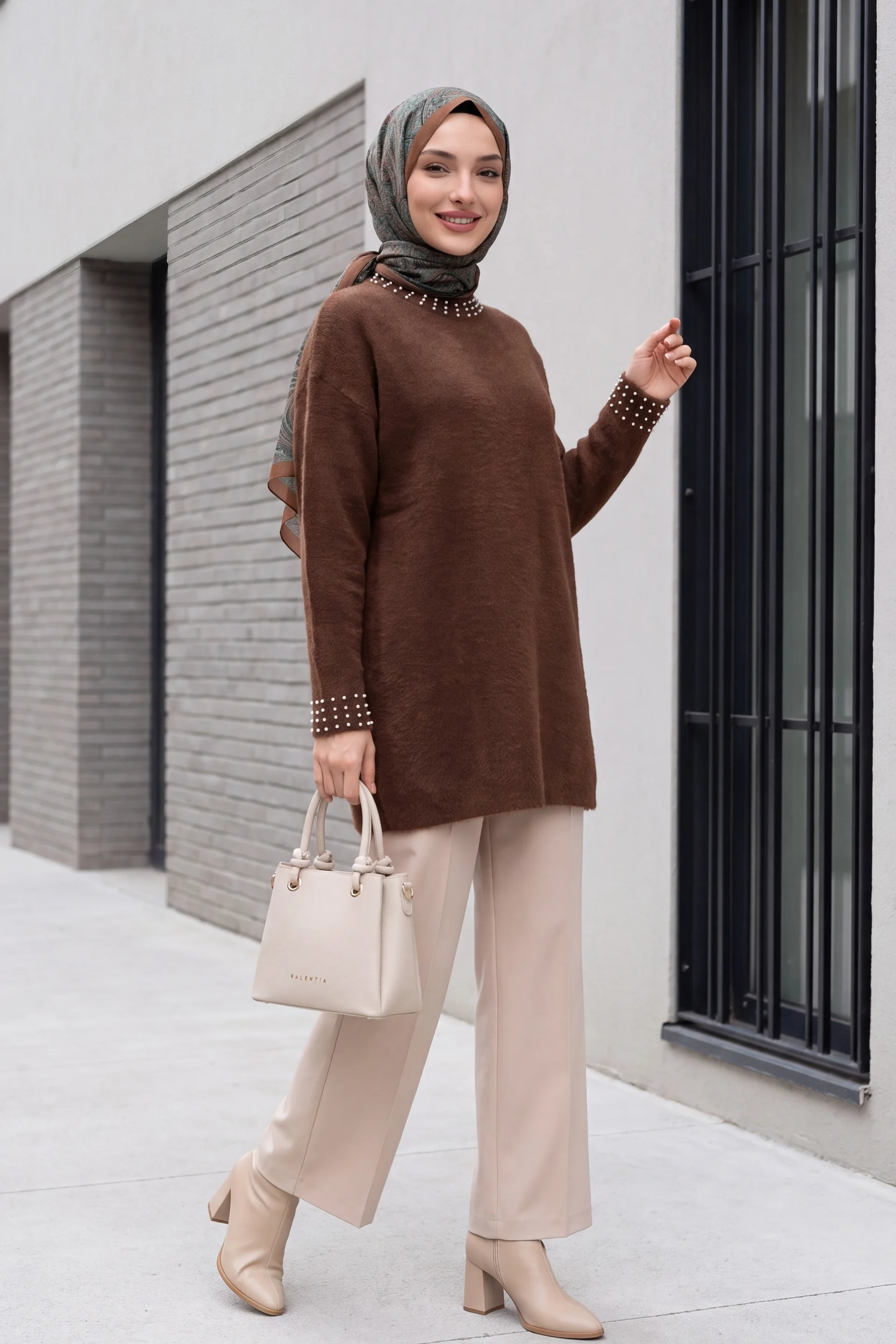 Brown Beaded Fringed Oversized Knit Tunic - Podyumplus - by Peralane - photo 3