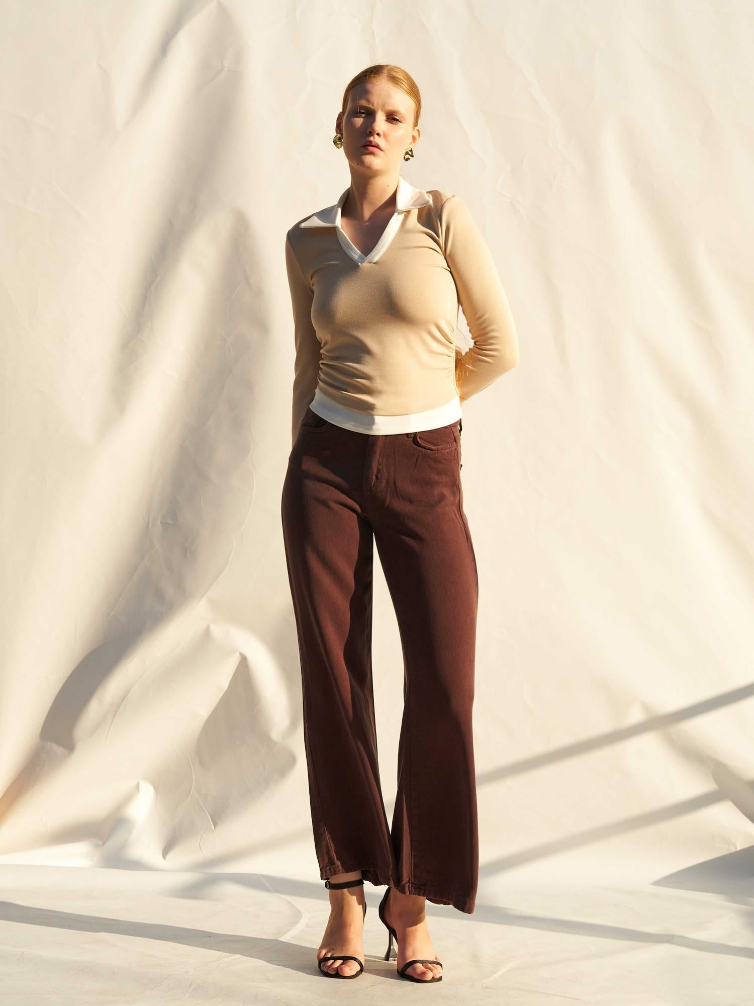 Women's Beige Long-Sleeved Contrast Collar Knit Blouse - Lefon - by Peralane - photo 8