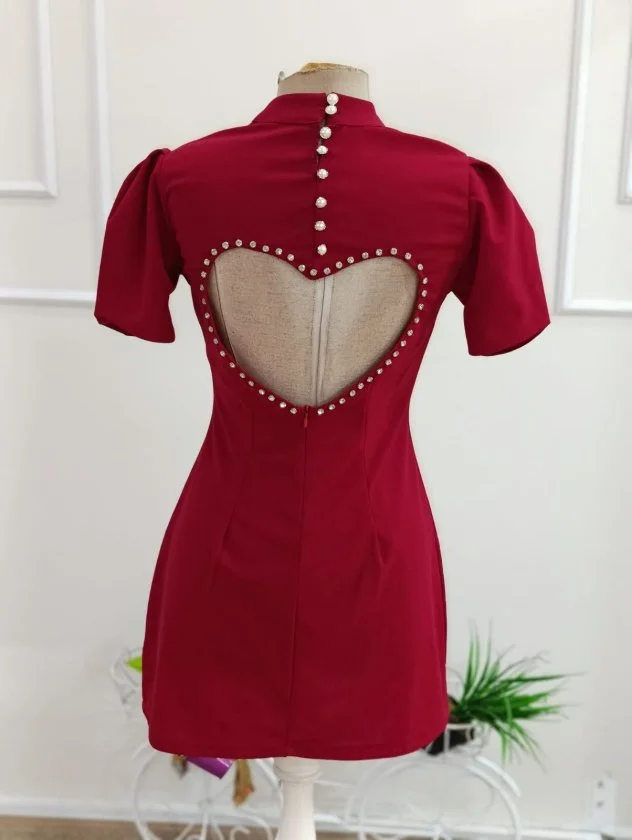 Women's Short Sleeve Crew Neck Back Heart Detail Crepe Dress - Janes - by Peralane - photo 7
