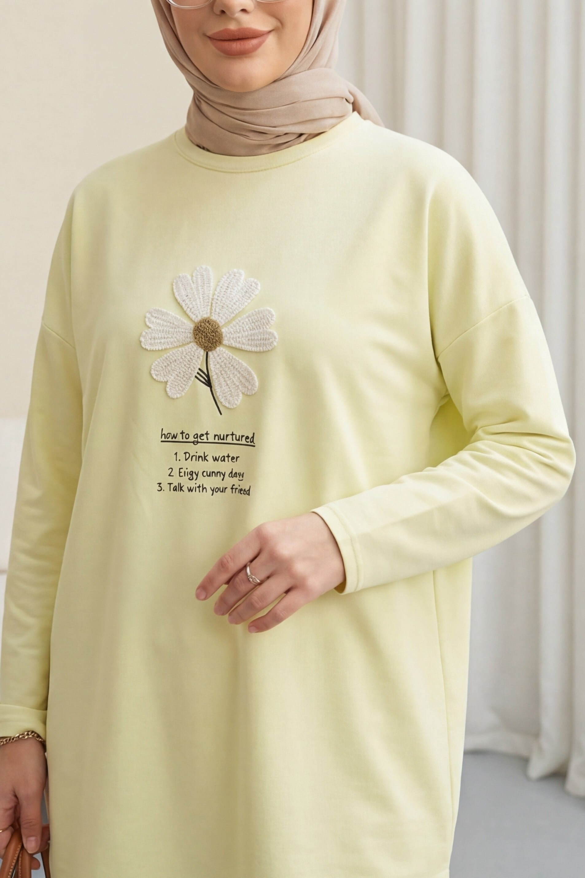 Crew Neck Jersey Tunic with Floral Appliqué - Pale Yellow - Podyumplus - by Peralane - photo 4