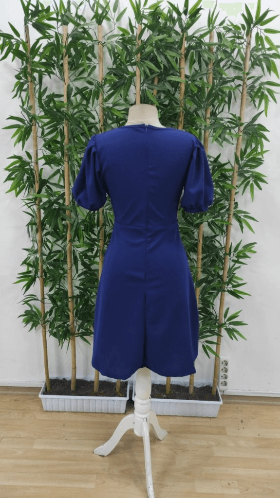Women's Royal Blue Crepe Dress with Short Puff Sleeves and Front Buttons - Janes - by Peralane - photo 9