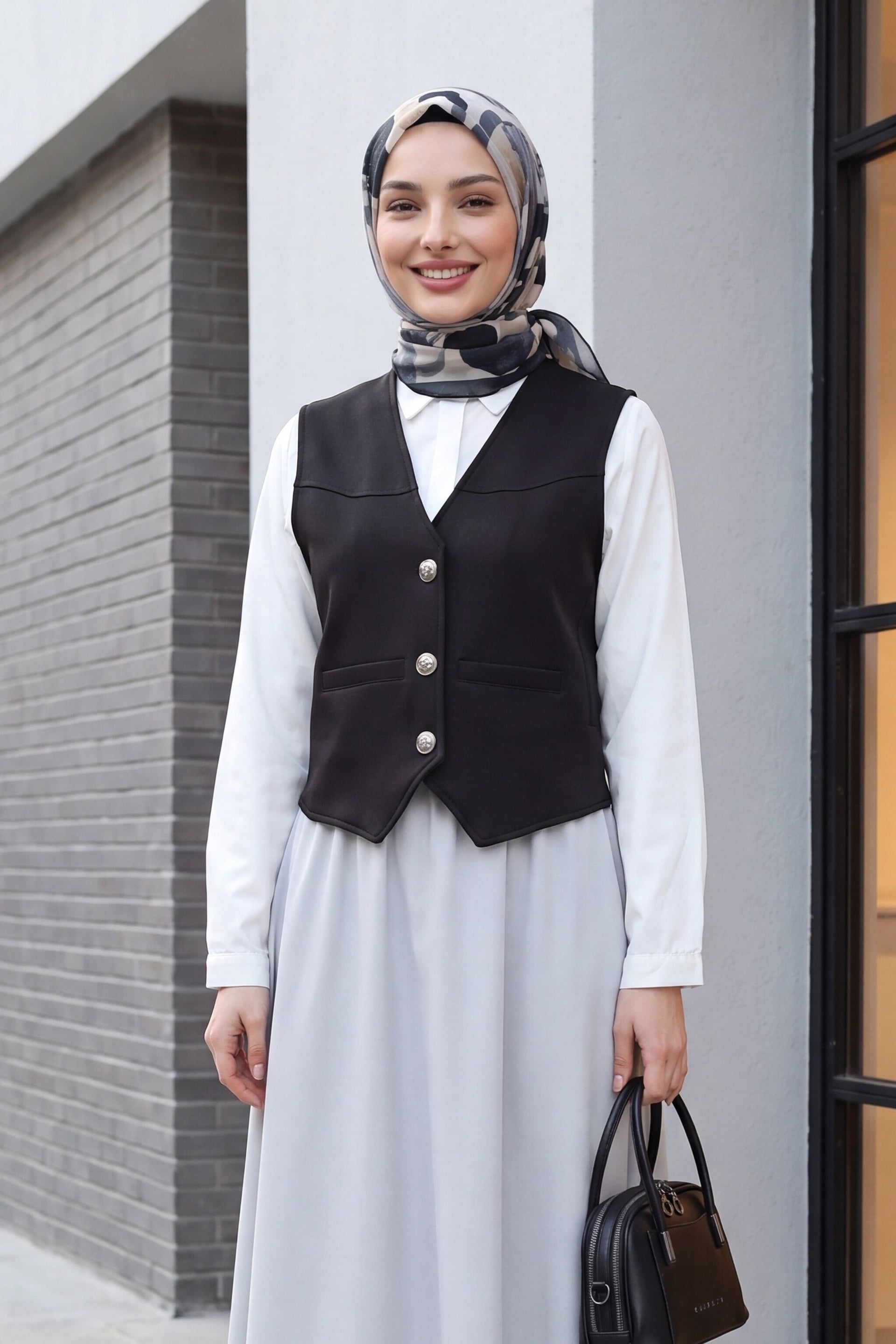 Pocket Detail Buttoned Scuba Vest - Black - Podyumplus - by Peralane