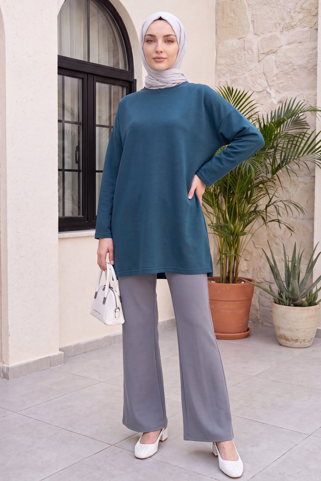 Teal Heart Detail Slit Slouchy Knit Tunic - Podyumplus - by Peralane - photo 3