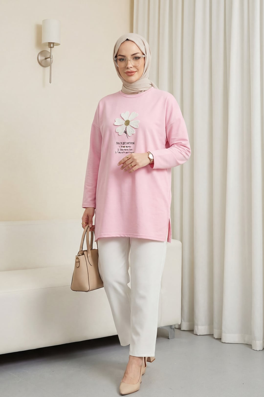 Pink Long-Sleeved Crew Neck Sweatshirt Tunic with Daisy Appliqué - Podyumplus - by Peralane - photo 3