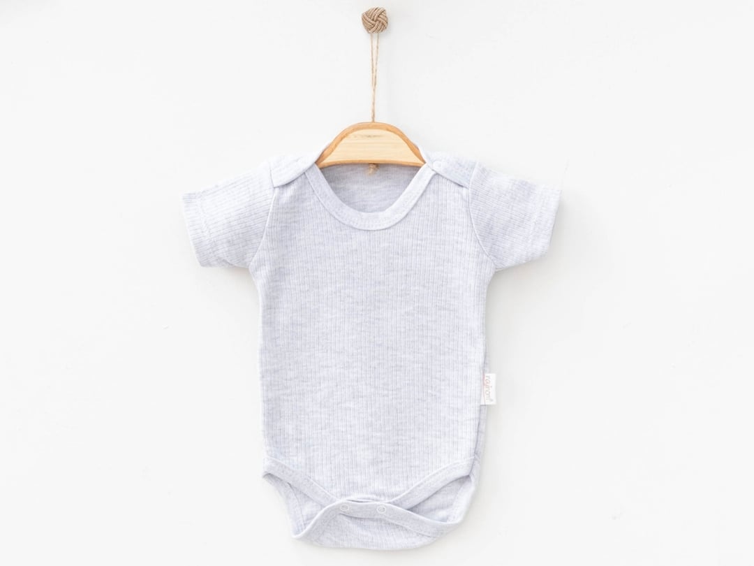 Plain Ribbed Short-Sleeve Unisex Snap Bodysuit - Nayinom - by Peralane