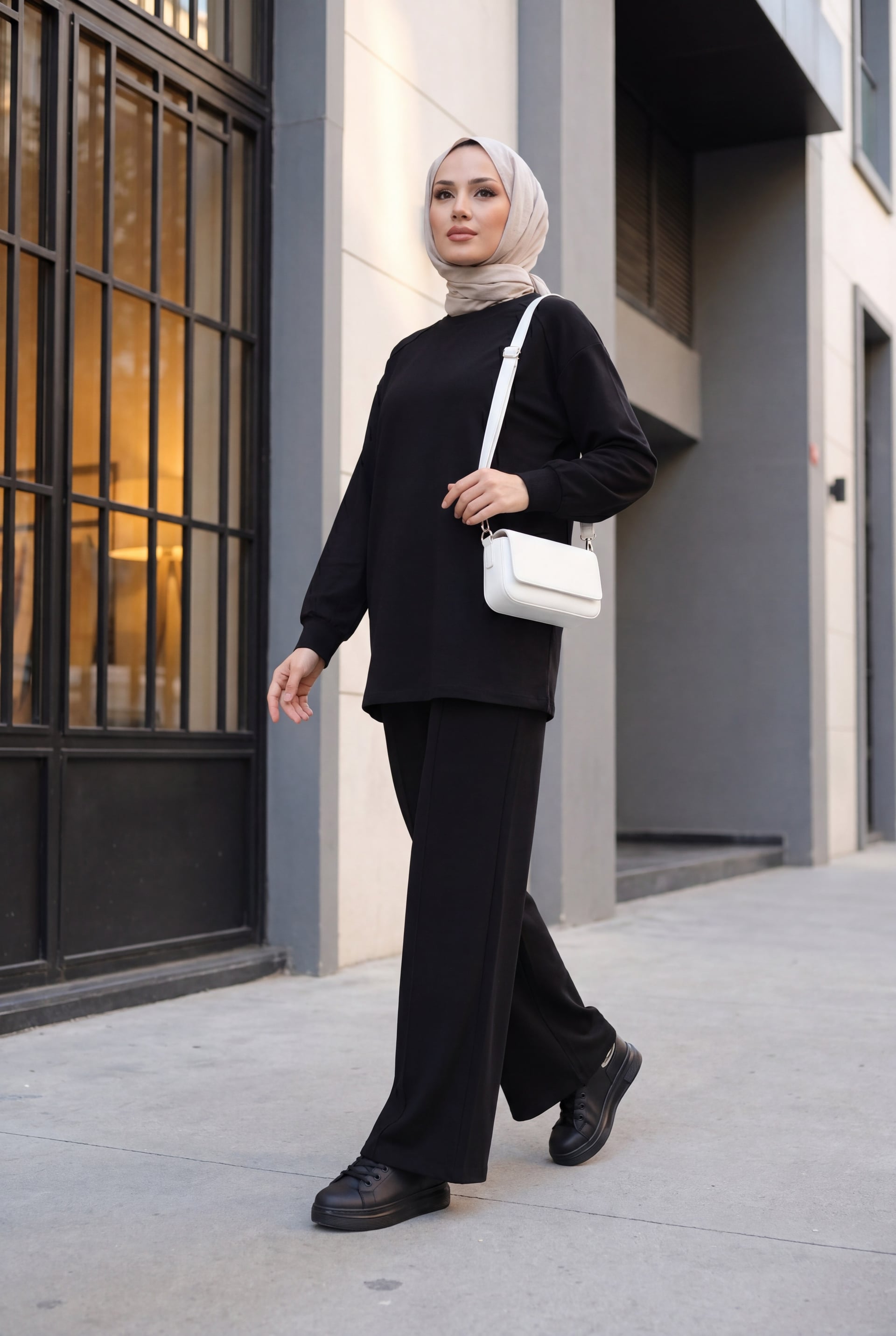 Scoop Neck Oversize Two-Piece Set with Pocket Trousers - Black - Podyumplus - by Peralane