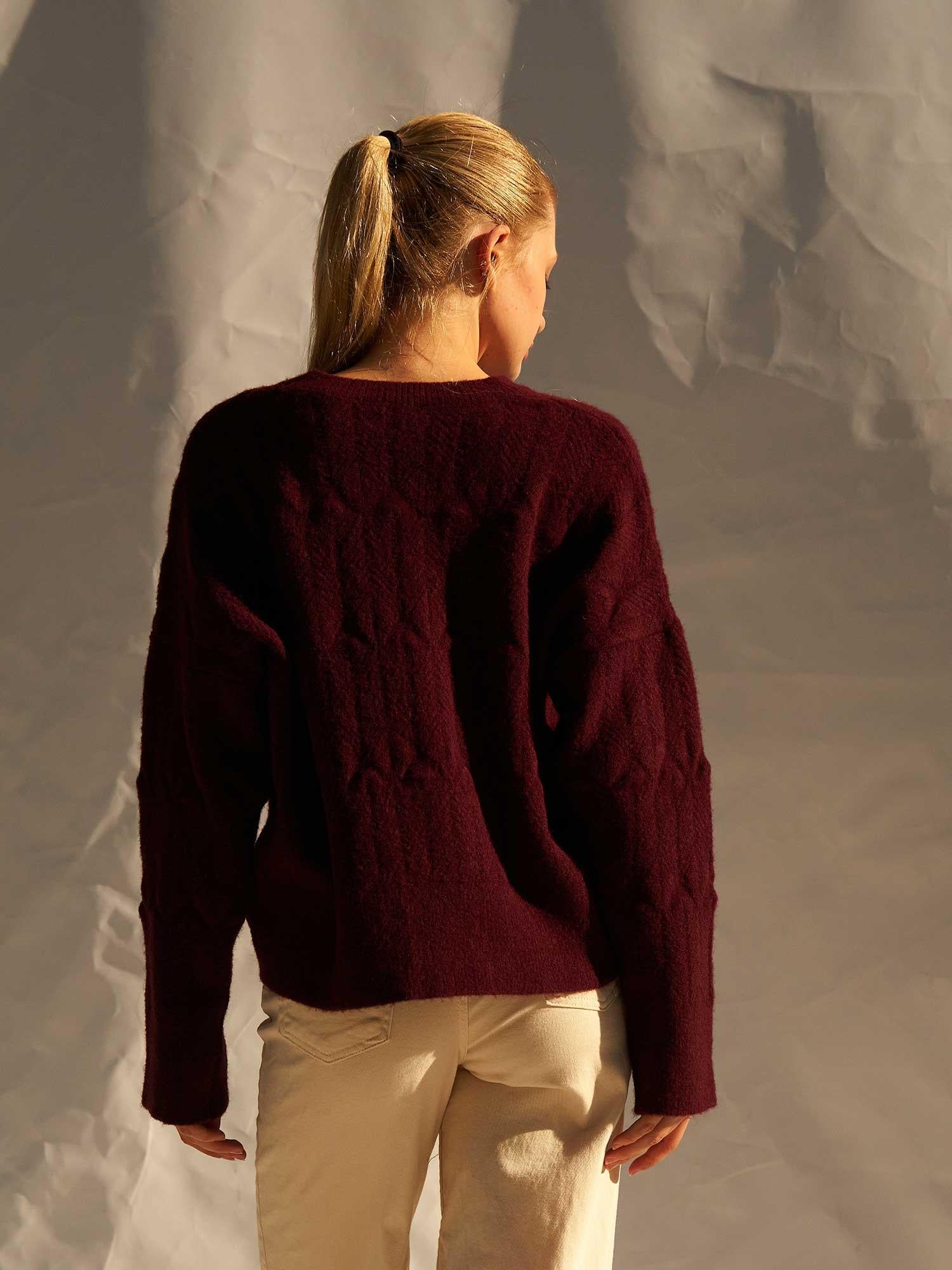 Burgundy Oversize Crew Neck Knit Sweater for Women - Lefon - by Peralane - photo 3