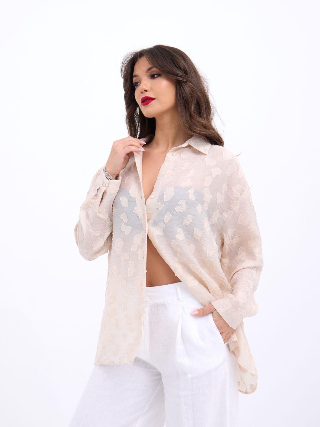 Light Beige Women's Long-Sleeve Blouse with All-Over Pattern - Fame - by Peralane - photo 2