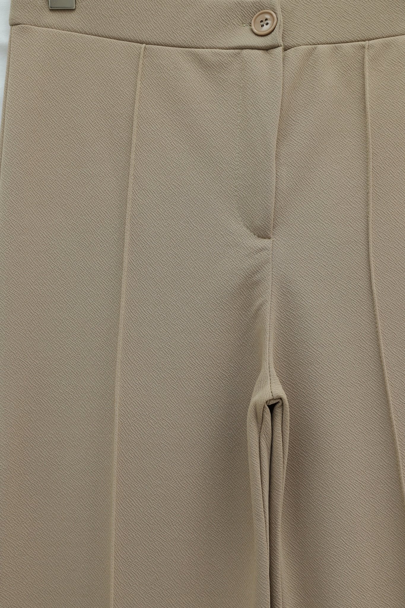 Women's High-Waisted Buttoned Trousers with Ribbed Blouse - Beige (Vizon) - Podyumplus - by Peralane - photo 5