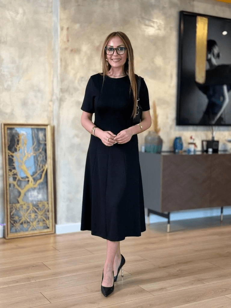 Women's Short-Sleeved Round Neck Midi Viscose Two-Thread Knit Dress - Janes - by Peralane - photo 3
