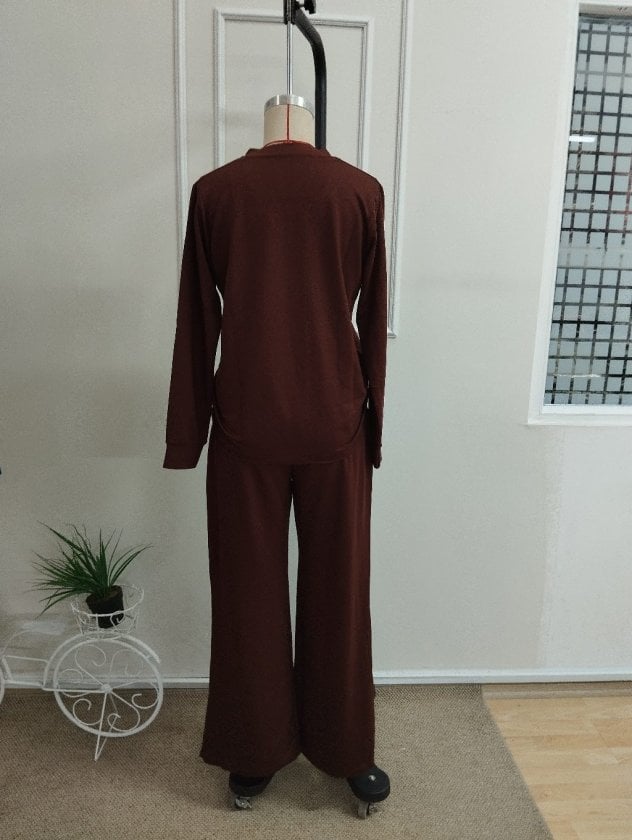 Women's Long-Sleeve V-Neck Knit Top and Wide-Leg Trousers Lounge Set - Janes - by Peralane - photo 7
