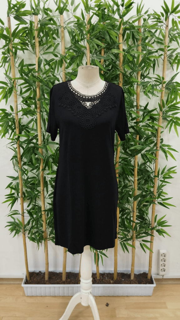 Women's Short Sleeve Crochet Neck Viscose Dress - Janes - by Peralane - photo 4