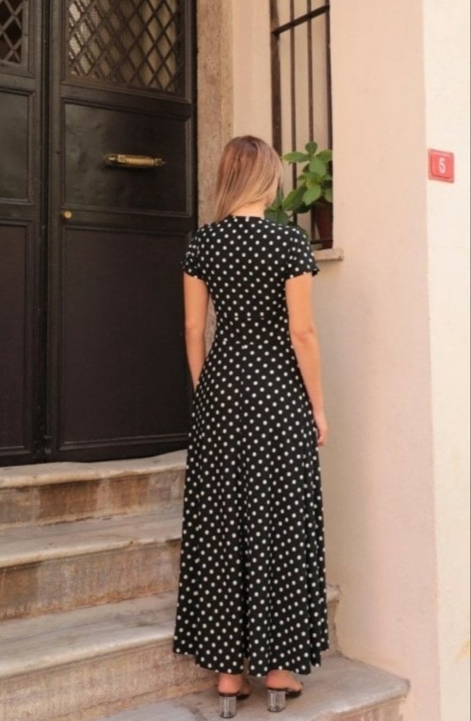 Women's Black Polka Dot Maxi Dress with Short Sleeves and Round Neckline - Janes - by Peralane - photo 16