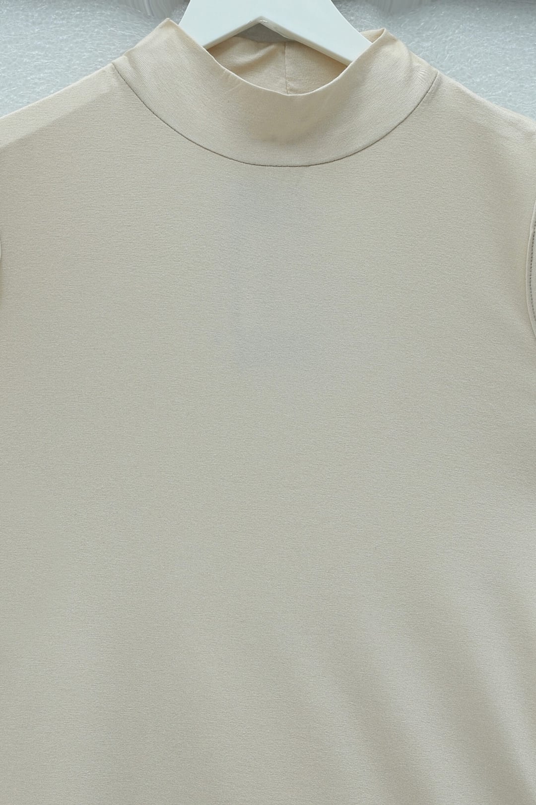 Beige Mock Neck Sleeveless Knit Top - Podyumplus - by Peralane - photo 4