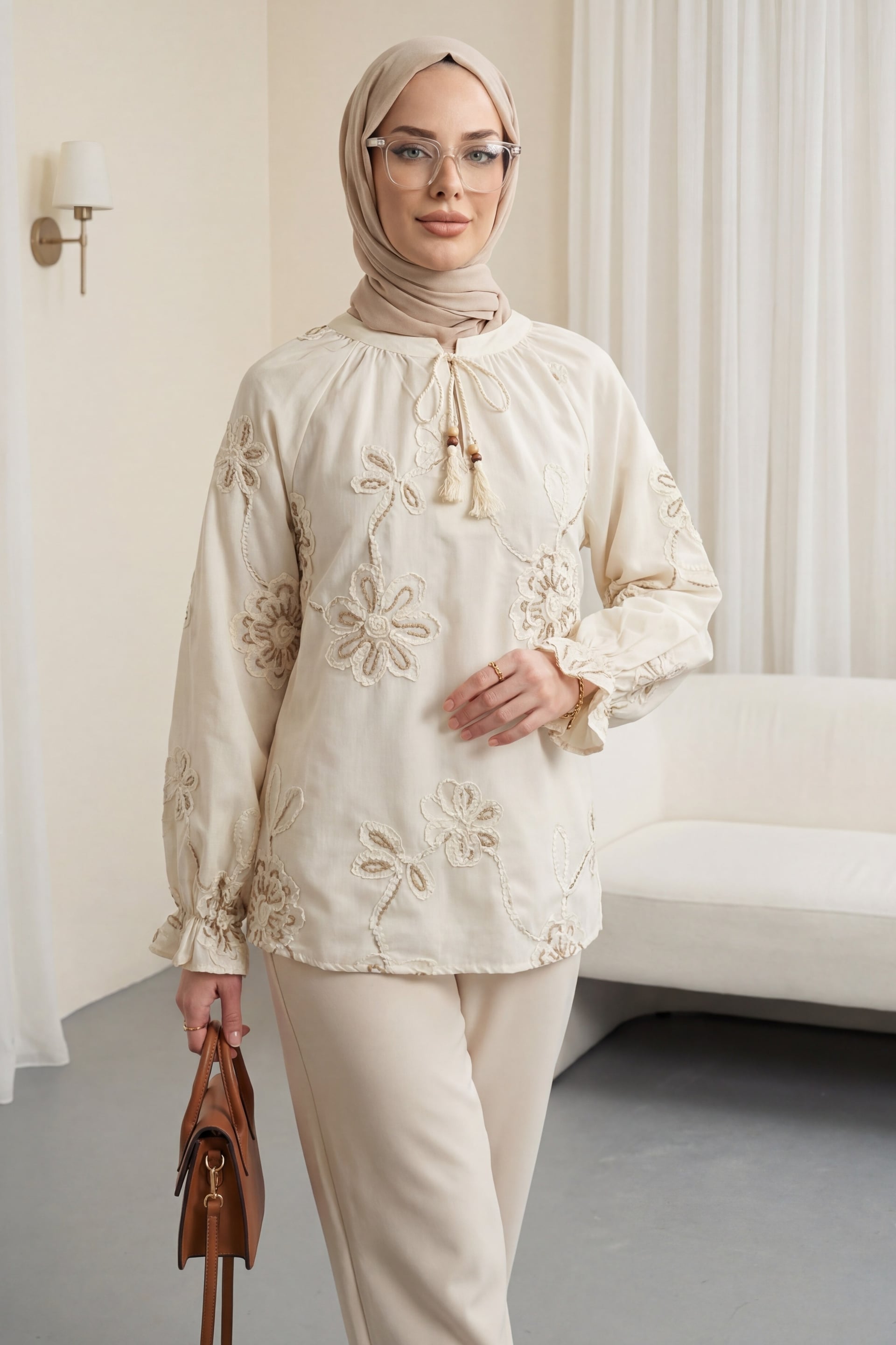 Cream Tassel Floral Embroidered Long-Sleeve Blouse with Matching Trousers Set - Podyumplus - by Peralane - photo 3