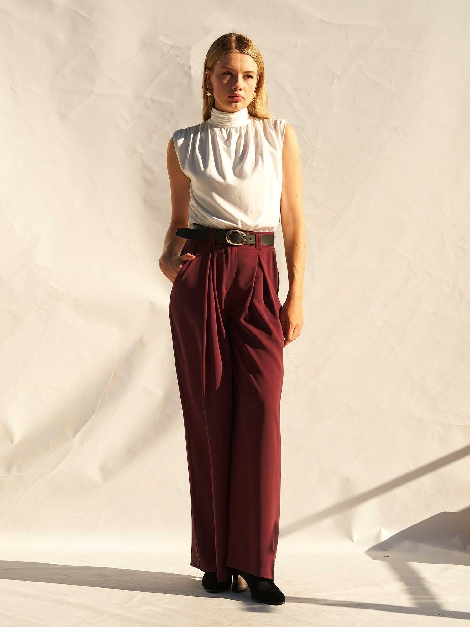 Burgundy High-Waist Pleated Palazzo Trousers with Belt - Lefon - by Peralane